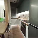 Ea's Luxury Apartment
